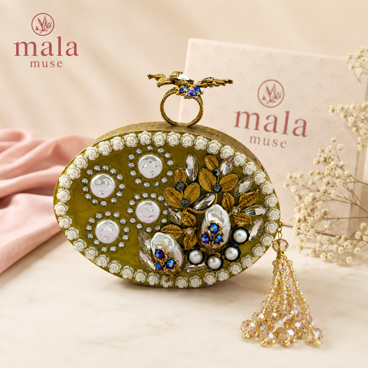 Turkish Pearl Bloom Clutch