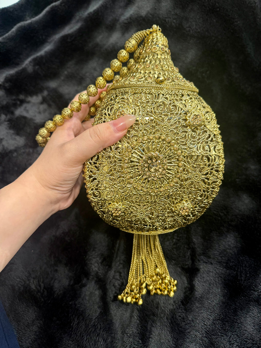 Royal Filigree Potli Clutch